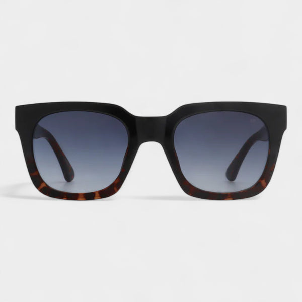 A.Kjaerbede Nancy Sunglasses - Black Demi Tortoise