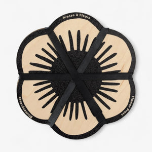 Wald Flower Shaped Press - Silhouette