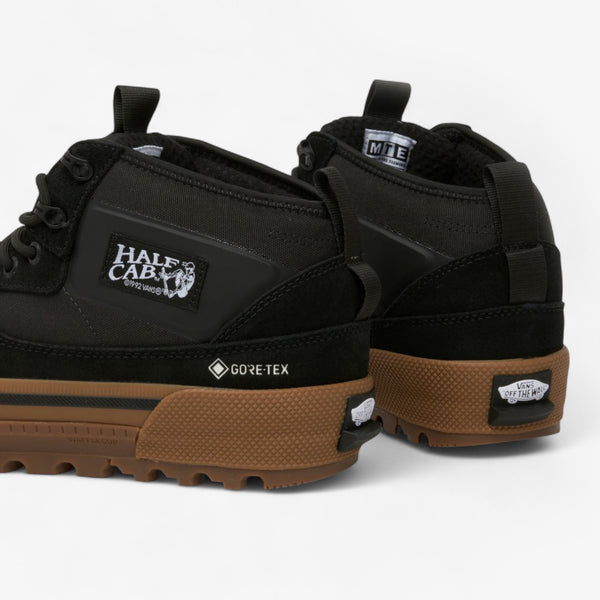 Vans Half Cab Gore-Tex Shoes - Black / Gum