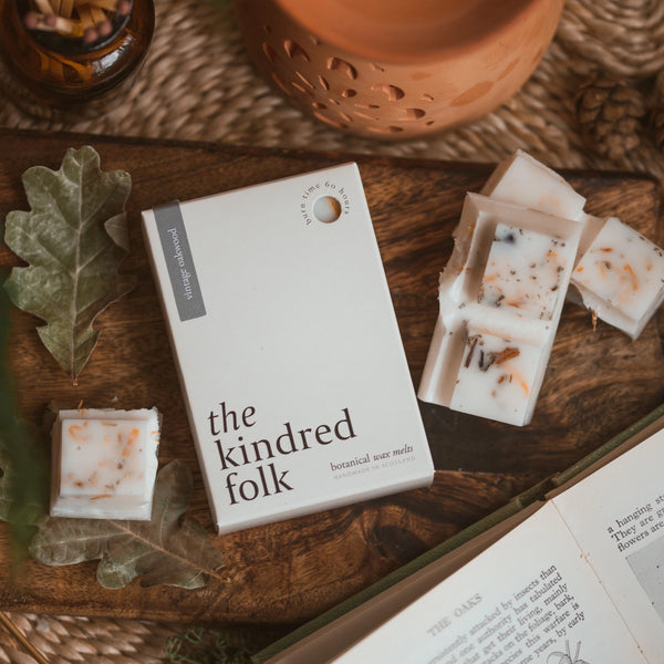 The Kindred Folk - Vintage Oakwood Wax Melt