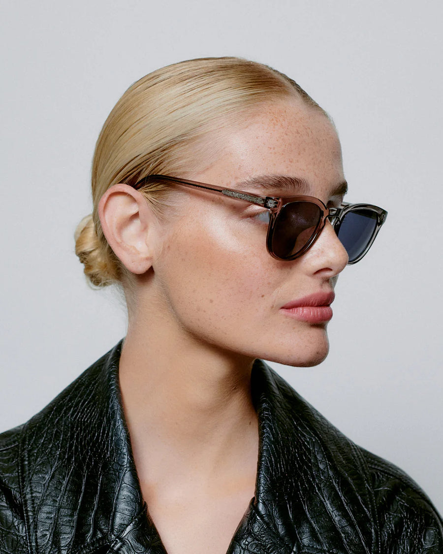 A.Kjaerbede Bate Sunglasses - Grey Transparent