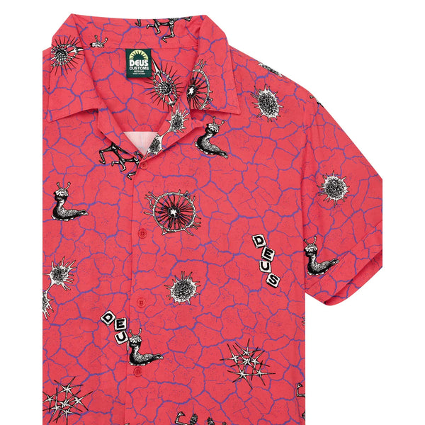 Deus Ex Machina Vibrant Virus Shirt - Strawberry