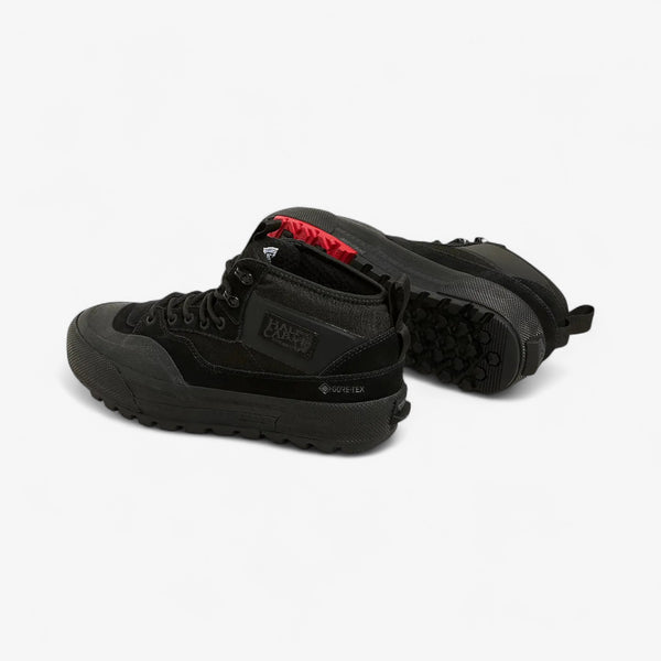 Vans MTE Half Cab Gore-Tex Shoes - Black / Black