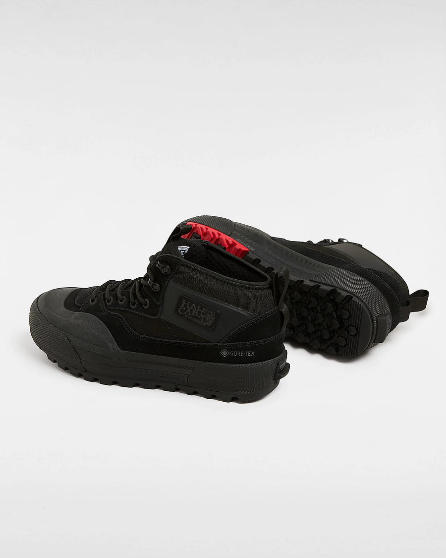 Vans MTE Half Cab Gore-Tex Shoes - Black / Black