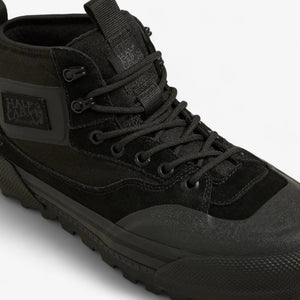 Vans MTE Half Cab Gore-Tex Shoes - Black / Black