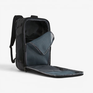 Patagonia Black Hole® Mini MLC™ Pack 30L - Black / Black