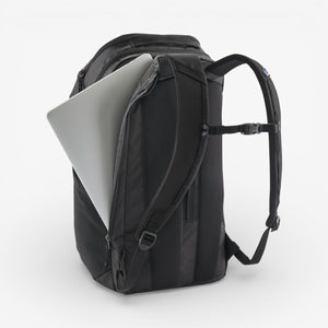 Patagonia Black Hole® Pack 32L - Black with Black