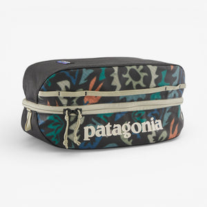 Patagonia Black Hole® Cube 6L - Kaleido: Black