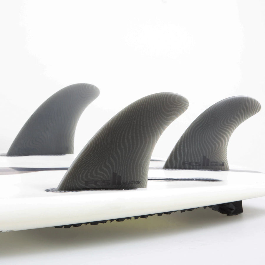 FCS II 'REACTOR' Neo Glass ECO Surfboard Tri Fins - ASH - Medium