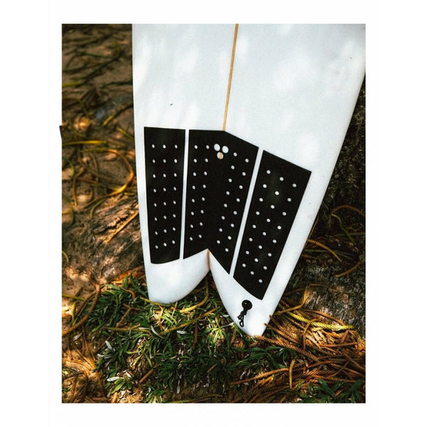 Gorilla Grip Surfboard Traction Tailpad - Skinny Fish - Black