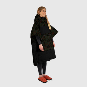 Voited Outdoor Poncho - Black / MCM